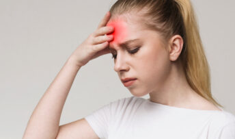 Häufige Kopfschmerzen bei Jugendlichen ernst nehmen